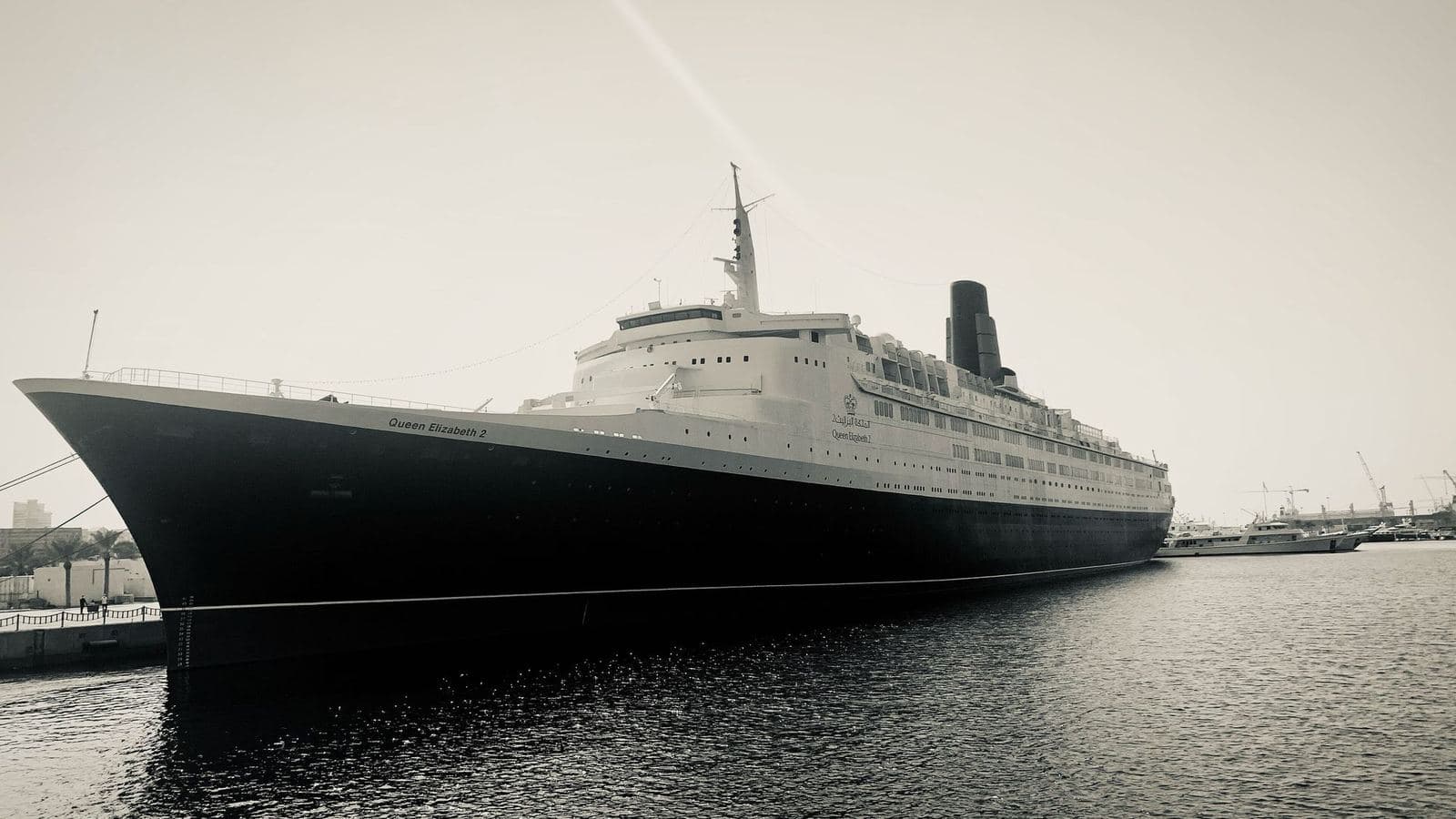 The Queen Elizabeth 2 ocean liner moored at Mina Rashid (Port Rashid), Dubai