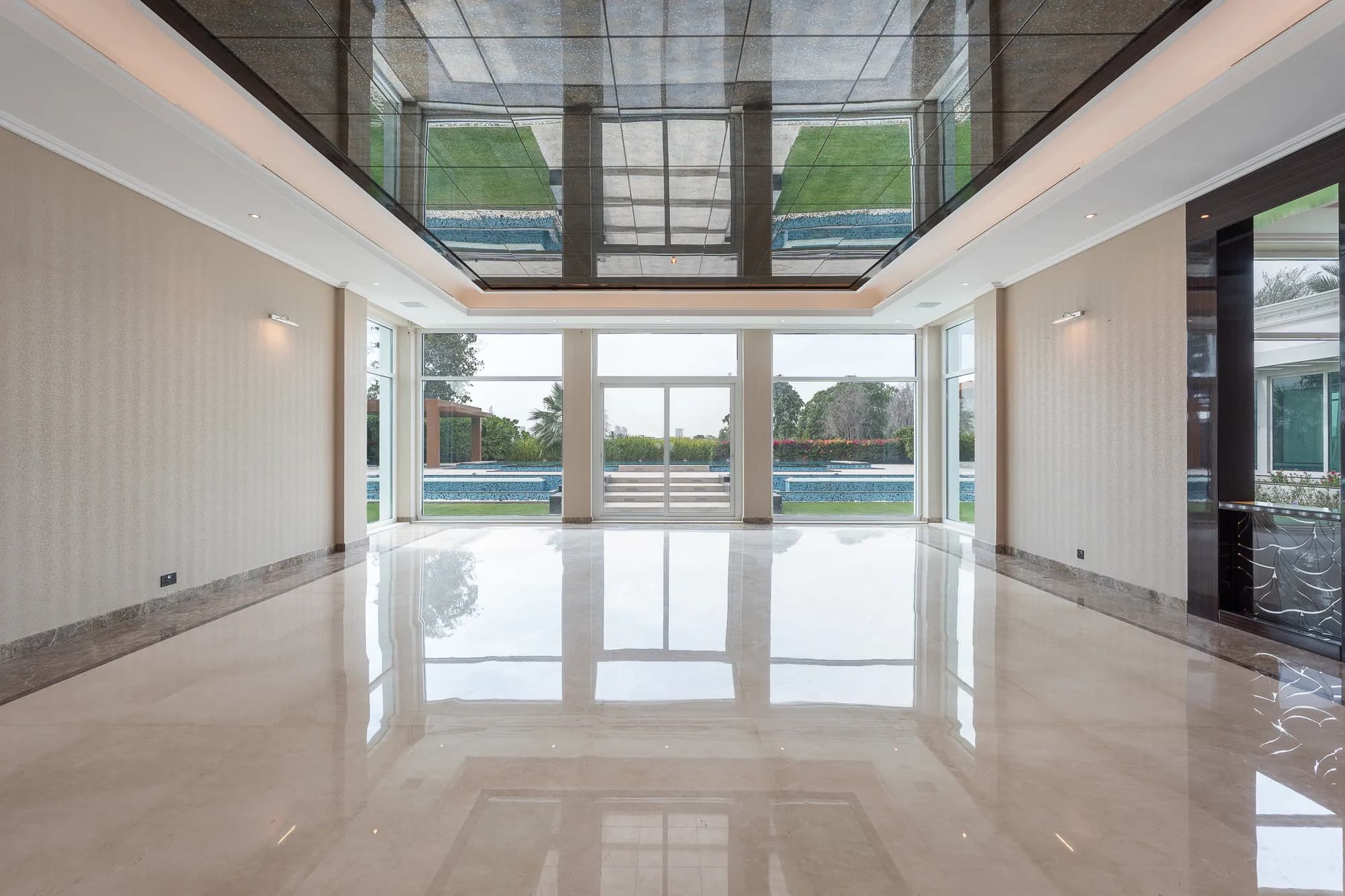 6-Bed Villa, Emirates Hills, фото 5