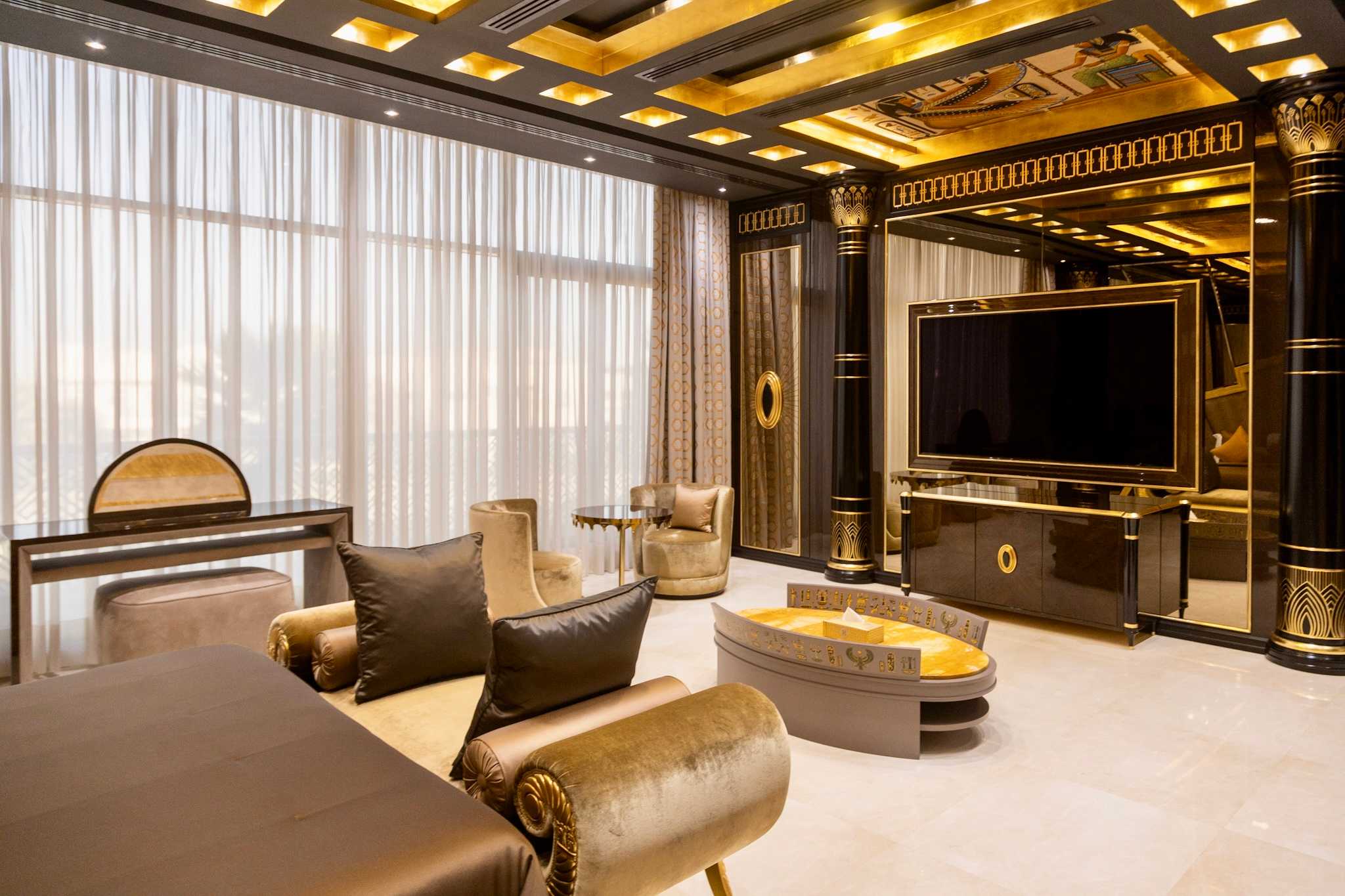 6-Bed Villa, Emirates Hills, photo 6